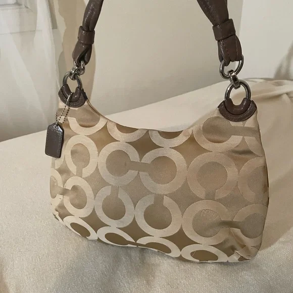 SOLD - Picture 4 of 5